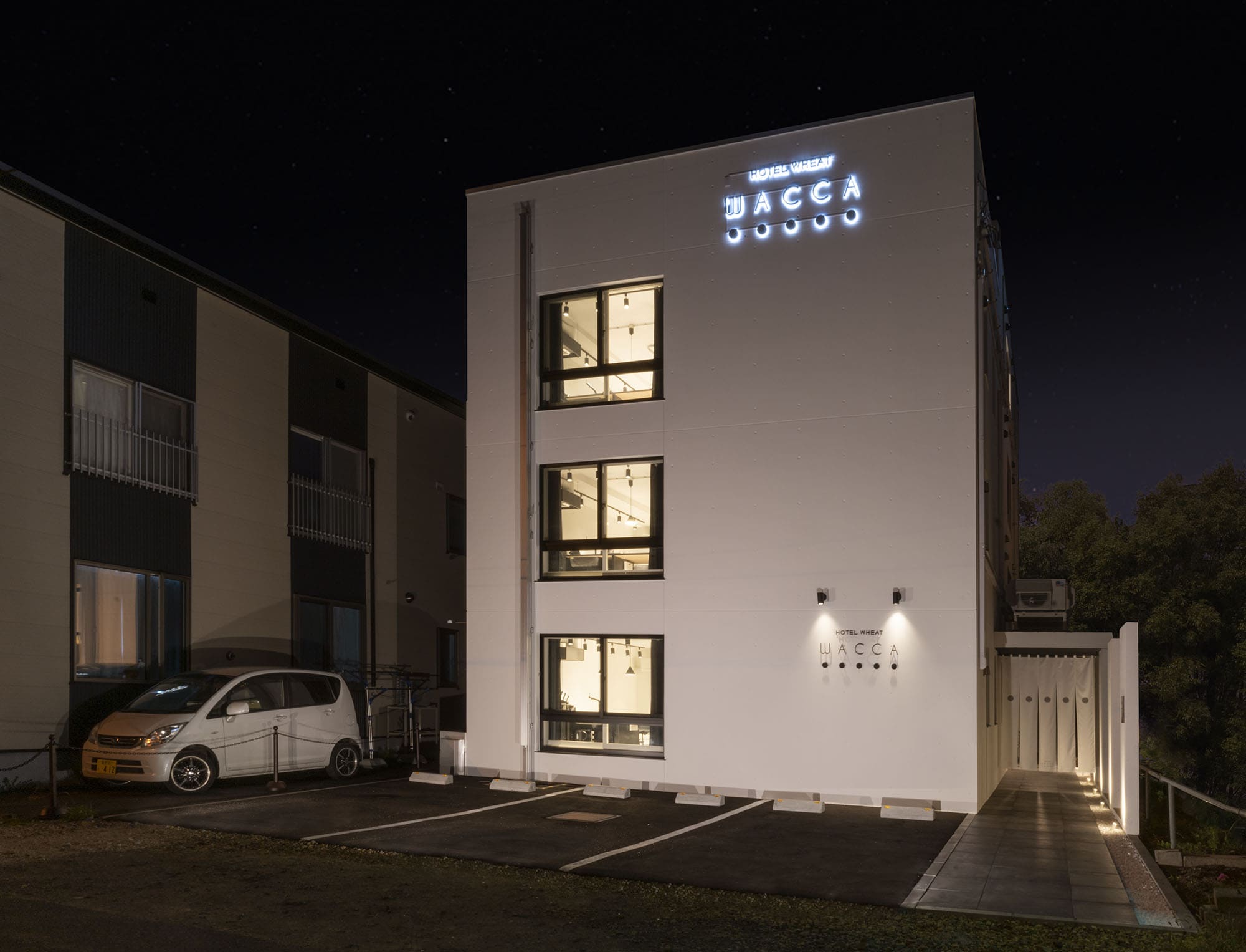 WACCA外観夜景｜大空間マンションリノベーション 札幌市豊平区